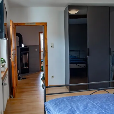 Zum Kompeskopf - Mit Moselblick 度假居 特赖斯-卡尔登